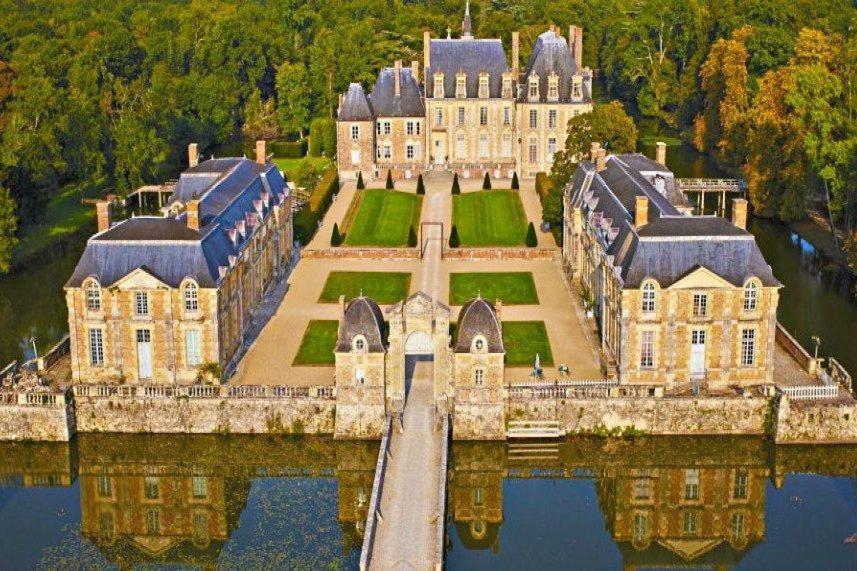 Le Cocoon D'Annabelle - Jolie Maison Avec Jeux Et Grand Jardin Pierrefitte-sur-Sauldre Exteriör bild